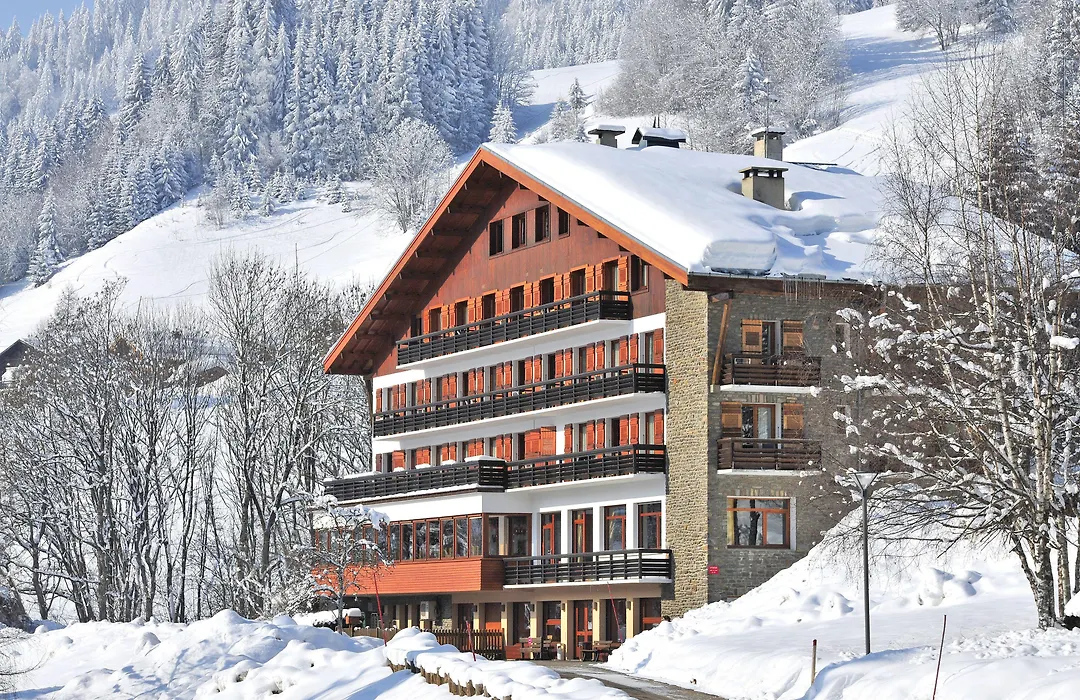 Hôtel Vacances Bleues Les Chalets du Prariand-1